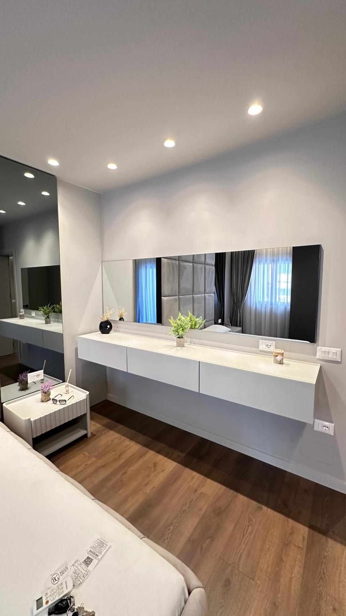 Frida Luxury Tirana