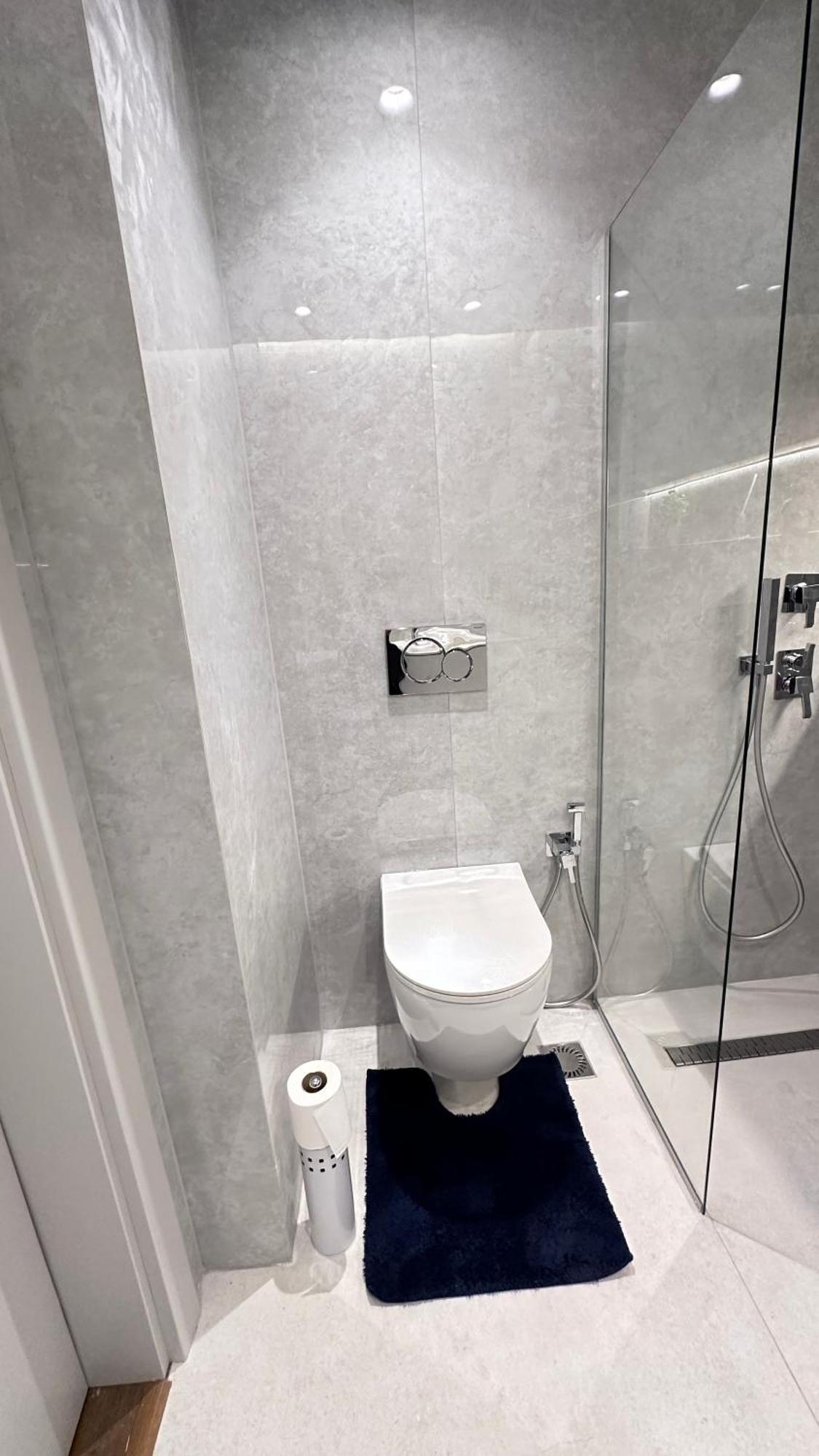 Frida Luxury Tirana