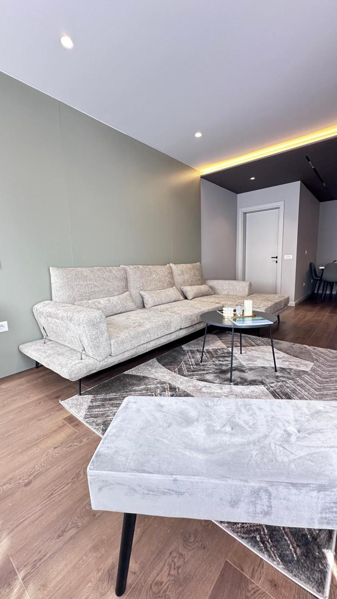Frida Luxury Tirana